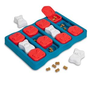 Outward Hound Interactive Dog Feeder / Puzzle